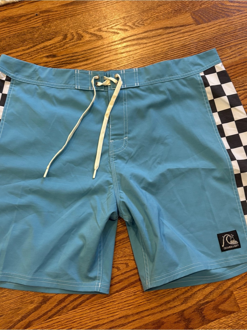 Quiksilver Men's Original Arch 18" Blue Boardshorts size 38 - Picture 2 of 5